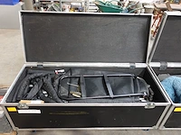 Verrijdbare flightcase + inhoud