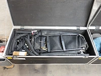 Verrijdbare flightcase + inhoud - afbeelding 2 van  3