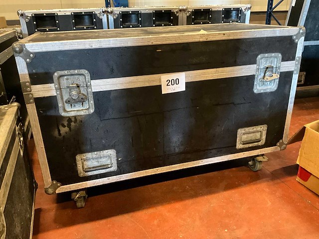 Verrijdbare flightcase voor 8x elation rayzor - afbeelding 3 van  3