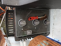 Verrijdbare gasbarbecue weber - afbeelding 3 van  6