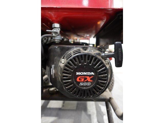 Verrijdbare generator honda - afbeelding 4 van  7