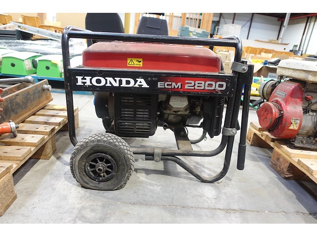 Verrijdbare generator honda - afbeelding 7 van  7