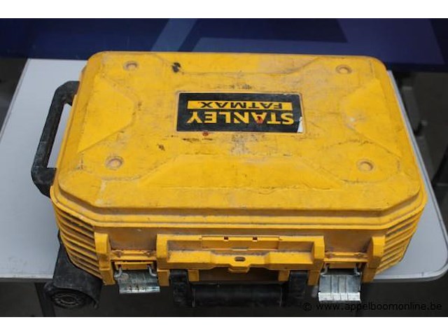 Verrijdbare gereedchapskoffer stanley met inhoud - afbeelding 4 van  4