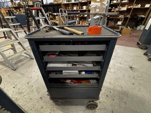 Verrijdbare gereedschapskar gedore - afbeelding 2 van  5