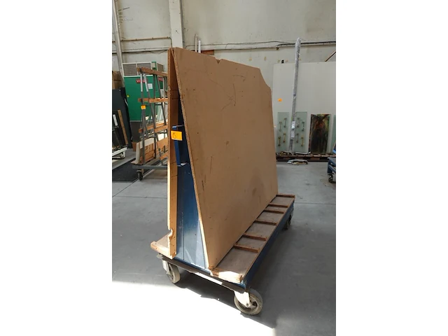 Verrijdbare glasbok - afbeelding 2 van  2