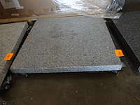 Verrijdbare graniet parasolvoet - afbeelding 1 van  2