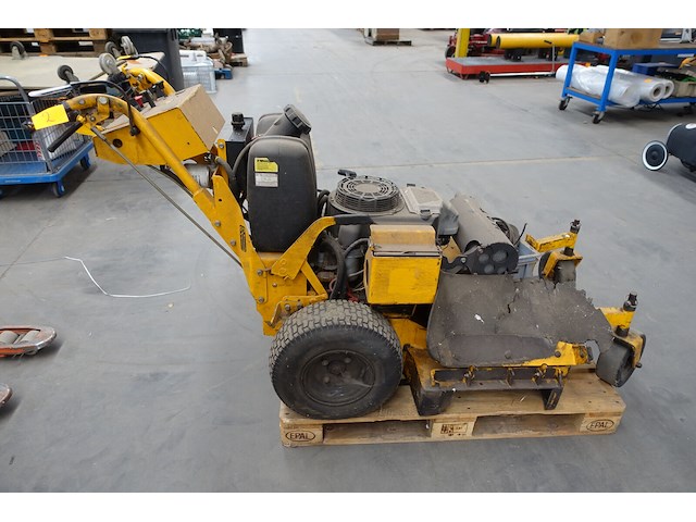 Verrijdbare grasmachine wright - afbeelding 4 van  4