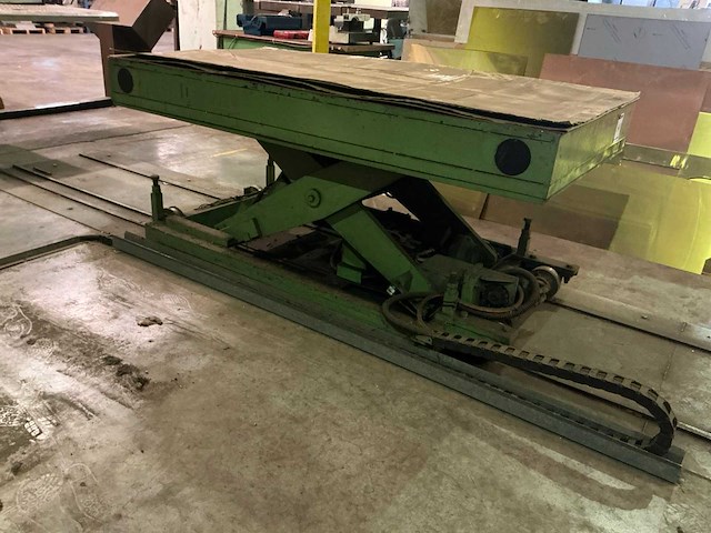 Verrijdbare heftafel - afbeelding 1 van  5