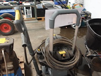 Verrijdbare hogedrukreiniger karcher - afbeelding 4 van  4