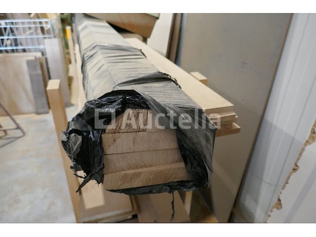 Verrijdbare houten bak + verlengkabels cee stekker - afbeelding 3 van  4