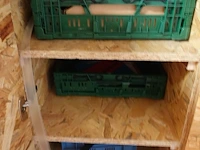 Verrijdbare houten werktafel + bankschroef - afbeelding 5 van  7
