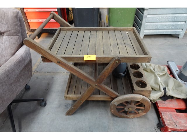 Verrijdbare houten werktafeltje - afbeelding 1 van  3