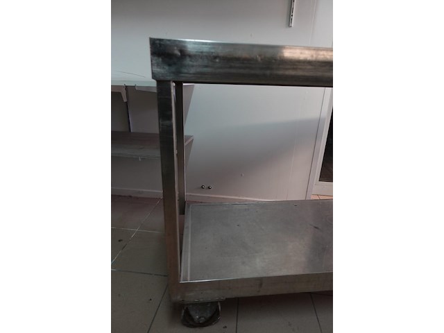 Verrijdbare inox afruimkar - afbeelding 3 van  3