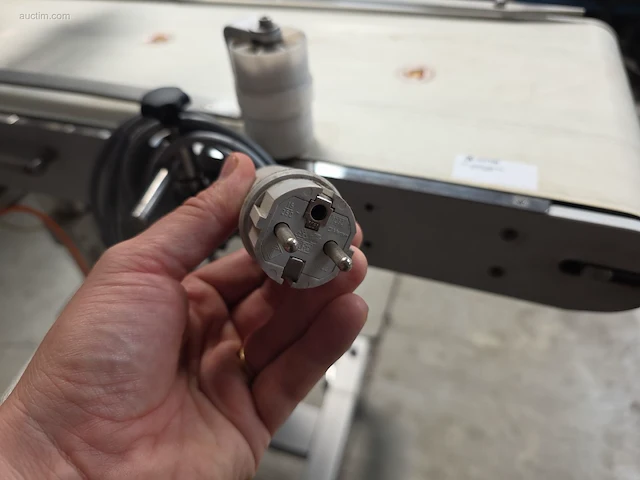 Verrijdbare inox etiketteermachine mr mr 5212 - afbeelding 15 van  17