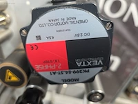 Verrijdbare inox etiketteermachine vexta... - afbeelding 3 van  19