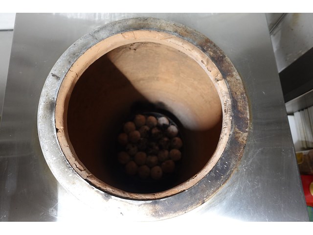Verrijdbare inox gas-tandoori oven puri - afbeelding 4 van  8