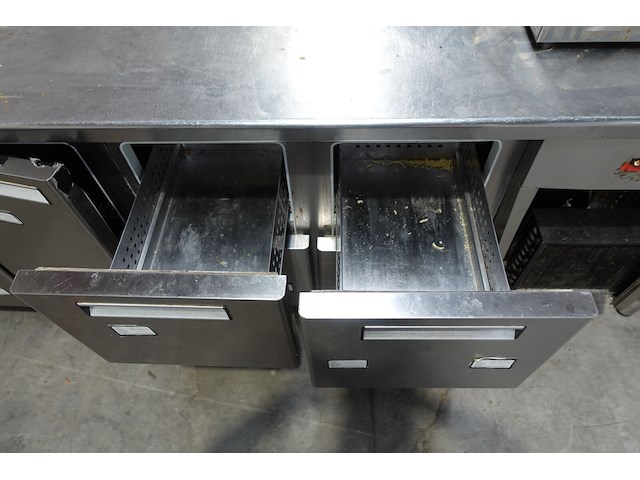 Verrijdbare inox koeltoog - afbeelding 5 van  5