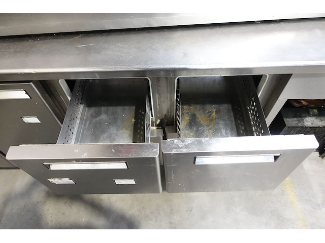 Verrijdbare inox koeltoog - afbeelding 3 van  4