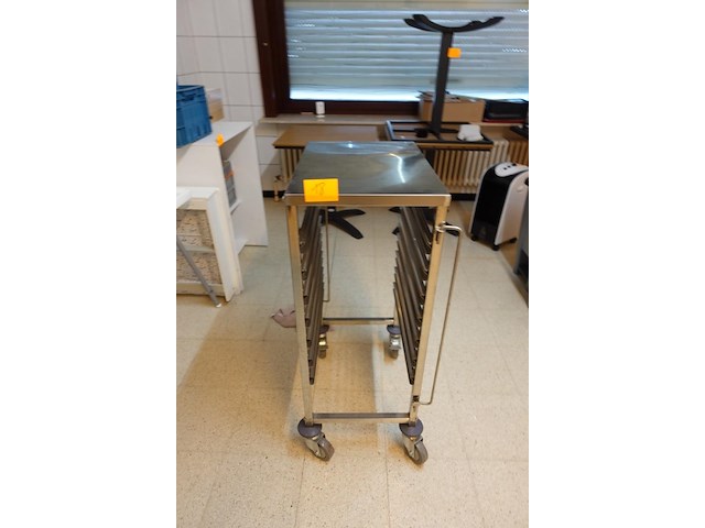 Verrijdbare inox regaalwagen - afbeelding 2 van  3