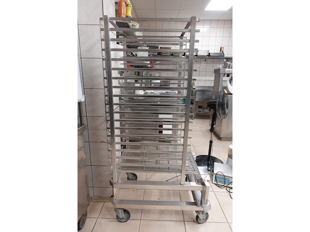 Verrijdbare inox regaalwagen - afbeelding 2 van  3