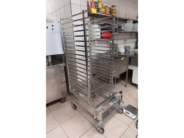 Verrijdbare inox regaalwagen - afbeelding 3 van  3