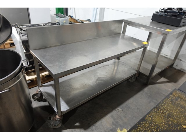 Verrijdbare inox tafel - afbeelding 2 van  5