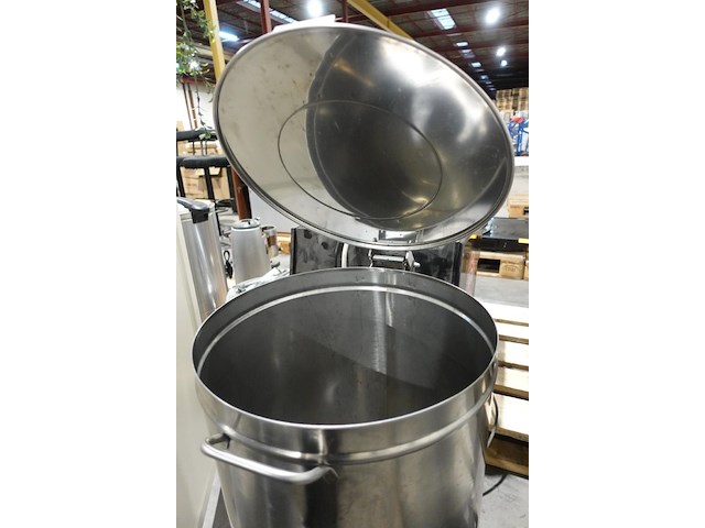 Verrijdbare inox tafel - afbeelding 4 van  5