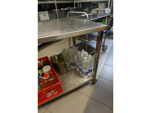 Verrijdbare inox tafel - afbeelding 3 van  3