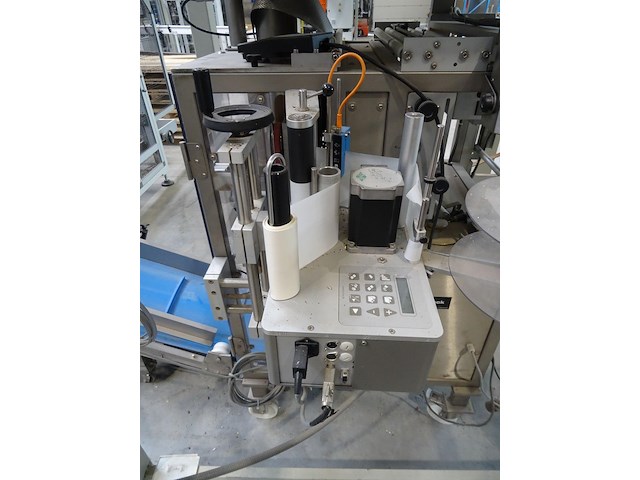 Verrijdbare inox verpakkingsmachine gks unipack + inox afweger intropack - afbeelding 18 van  24