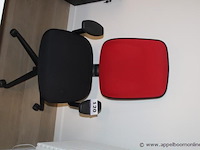 Verrijdbare kantoorstoel - afbeelding 1 van  1