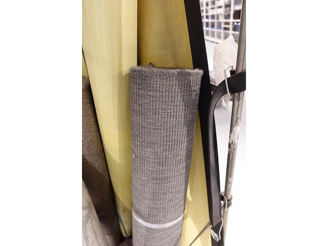 Verrijdbare kar + inhoud - afbeelding 7 van  10