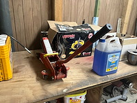 Verrijdbare krik en diversen - afbeelding 1 van  4