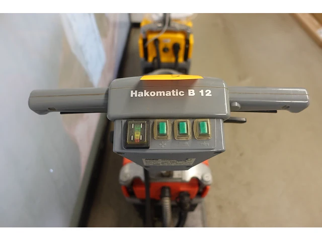 Verrijdbare kuismachine hako - afbeelding 10 van  10