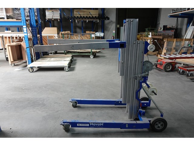 Verrijdbare materiaallift novon - afbeelding 1 van  8