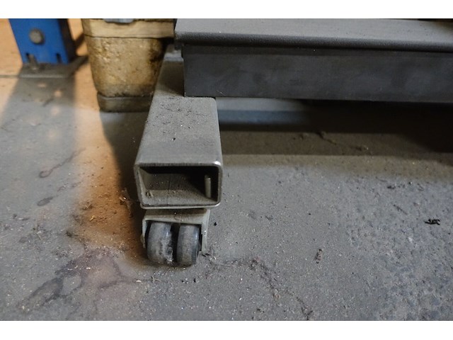 Verrijdbare metalen gereedschapswand - afbeelding 7 van  7