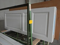Verrijdbare metalen kar + inhoud - afbeelding 3 van  4