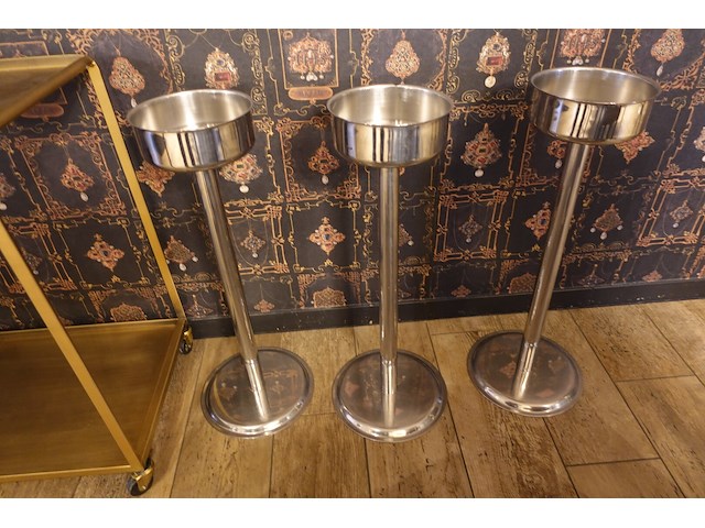 Verrijdbare metalen kar - afbeelding 3 van  3