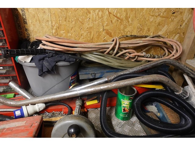 Verrijdbare metalen werkbank - afbeelding 7 van  9
