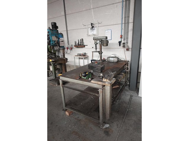 Verrijdbare metalen werktafel - afbeelding 8 van  8
