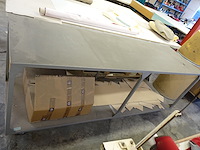 Verrijdbare metalen werktafel - afbeelding 2 van  4