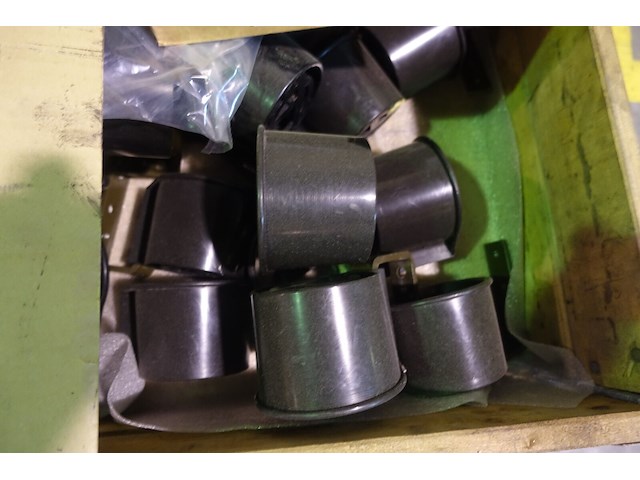 Verrijdbare metalen werktafel - afbeelding 2 van  11