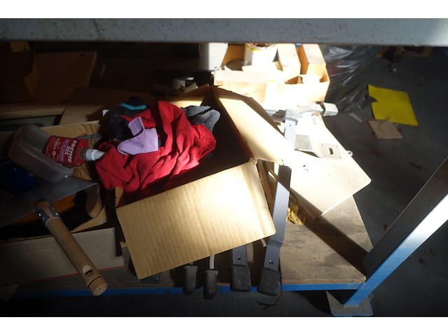 Verrijdbare metalen werktafel - afbeelding 7 van  11