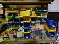 Verrijdbare metalen werktafel - afbeelding 9 van  11