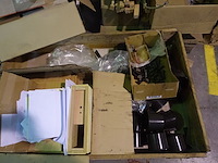 Verrijdbare metalen werktafel - afbeelding 11 van  11