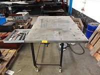 Verrijdbare metalen werktafel - afbeelding 1 van  8