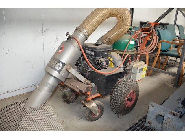 Verrijdbare onkruikbrander op gas met motor vanguard zacho (niet getest) - afbeelding 2 van  11