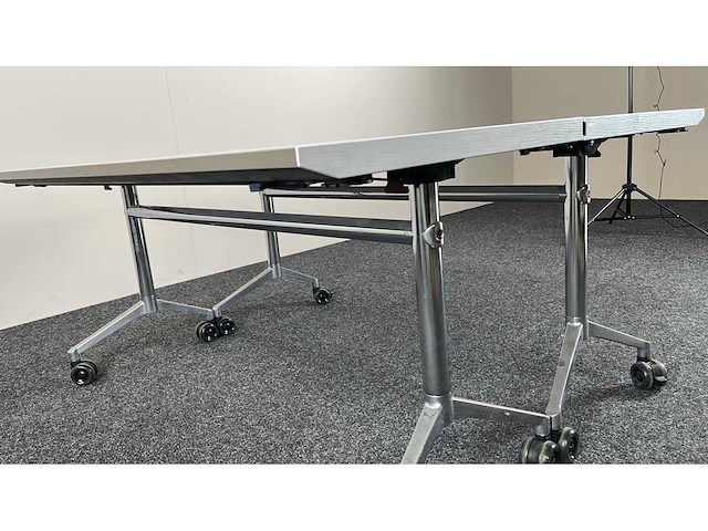 Verrijdbare opklapbare tafel - tafel (2x) - afbeelding 7 van  8
