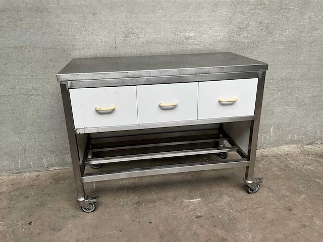 Verrijdbare rvs bakkerstafel - afbeelding 2 van  4