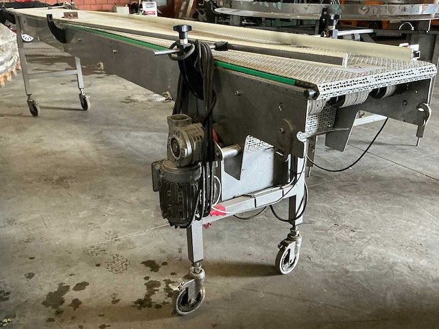 Verrijdbare rvs transportband - afbeelding 2 van  4