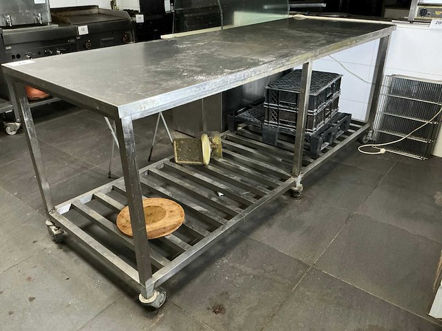 Verrijdbare rvs werktafel - afbeelding 1 van  2